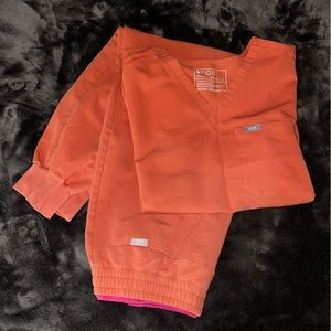 Terracota small size figs